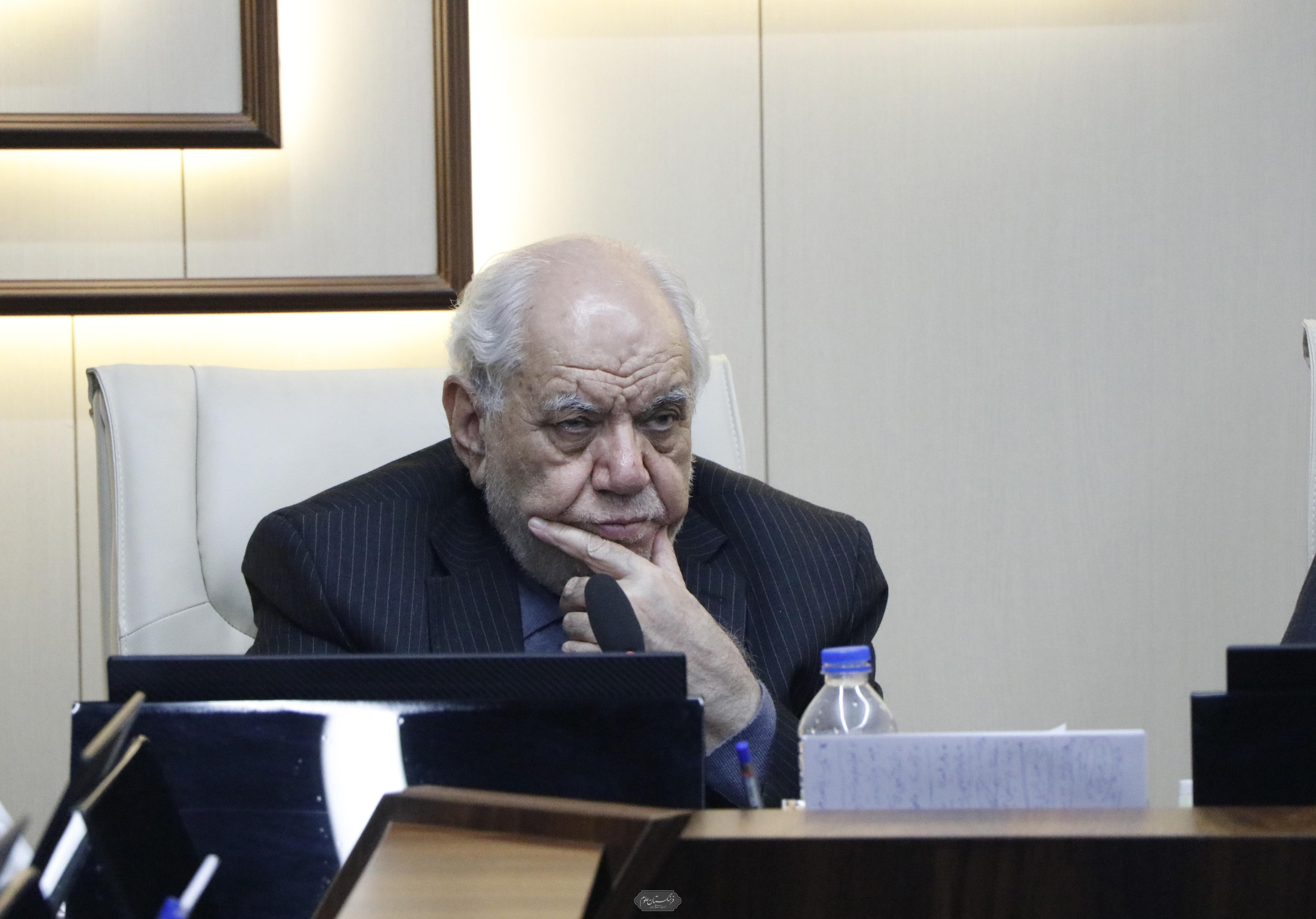 تاریخ علم 18